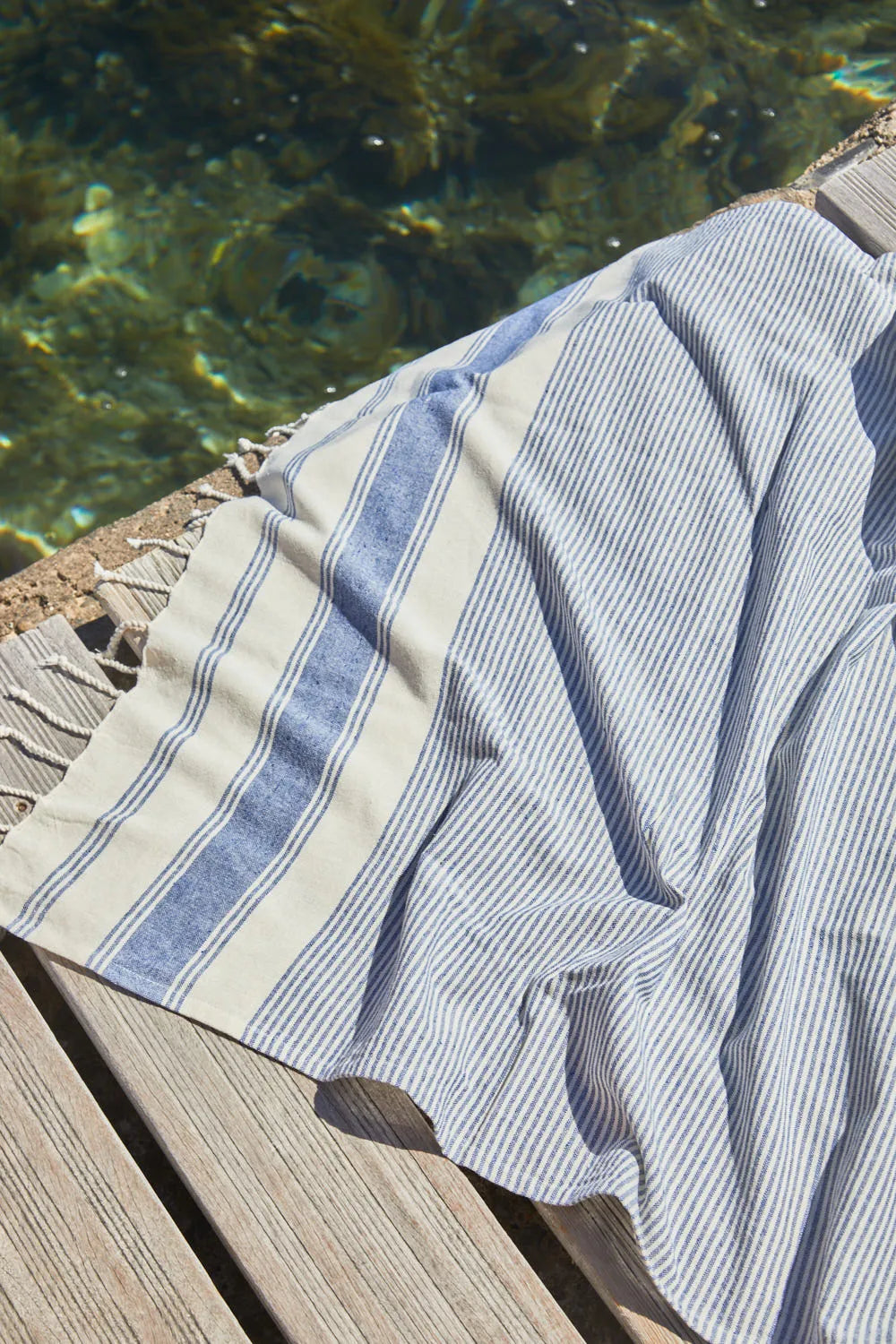 ANTIBES MICROFIBER BEACH TOWEL main image 0