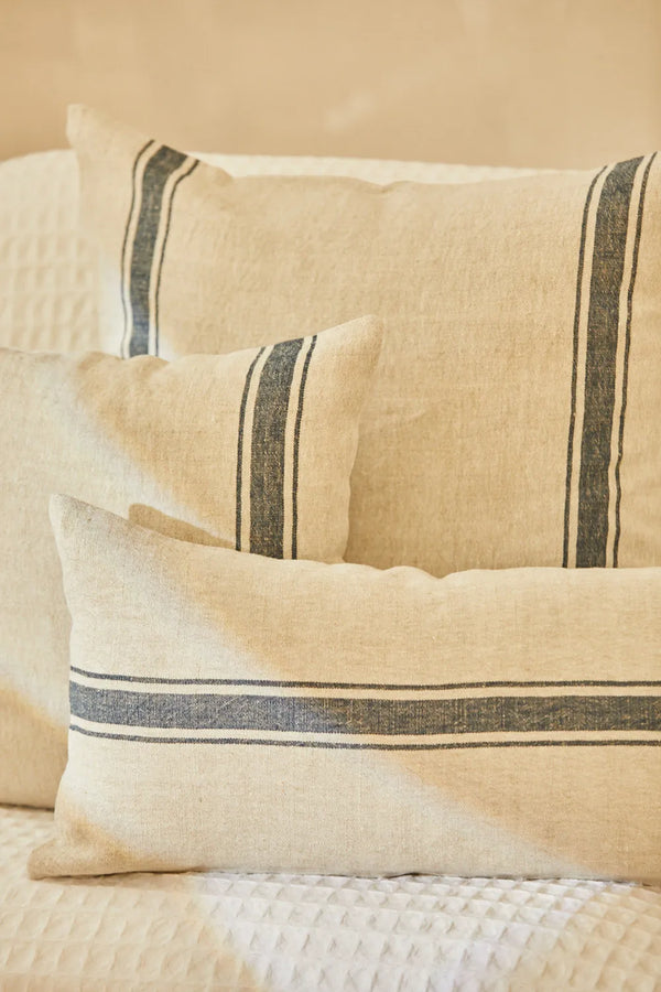 Linen cushion cover with woven stripe Begur