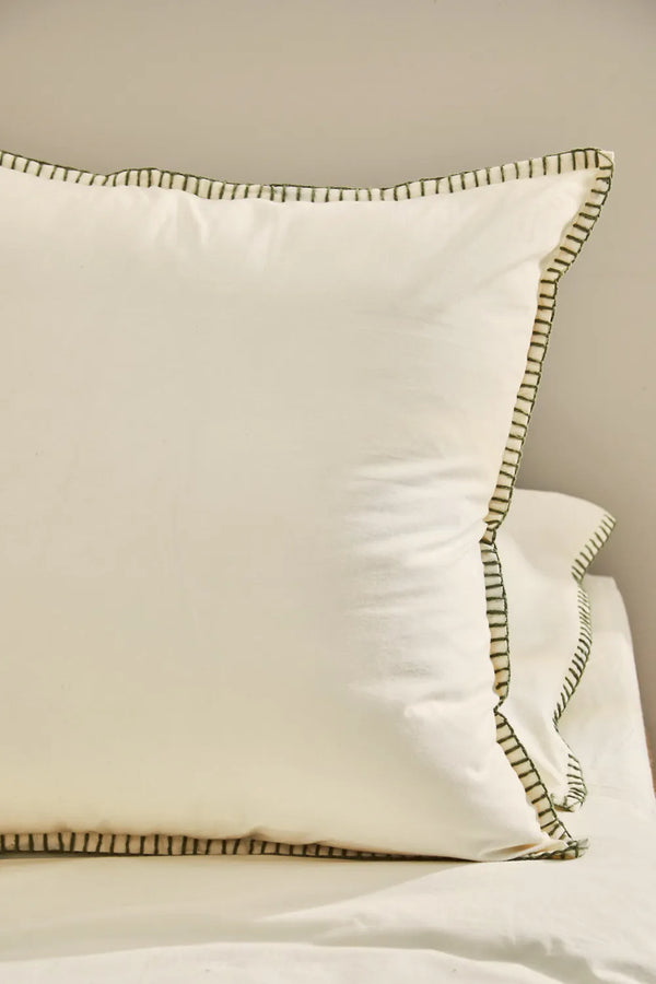 Cushion cover with Bern green stitching