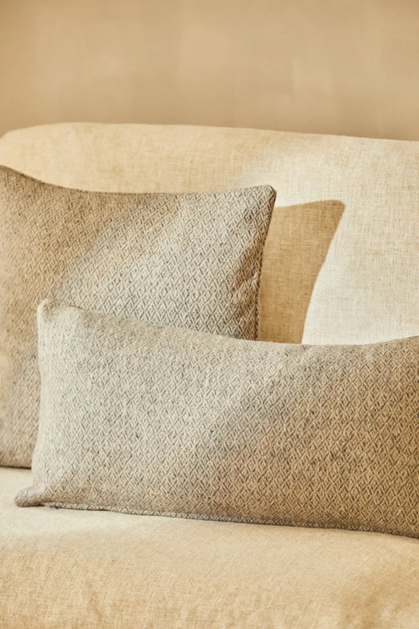 Housse de coussin en laine gris Montana