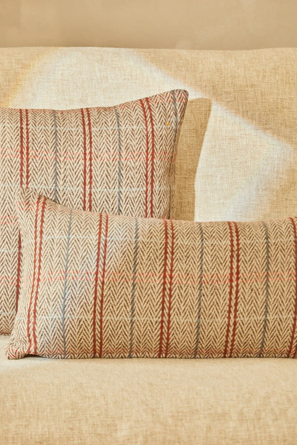 Housse de coussin en laine rayée Montana