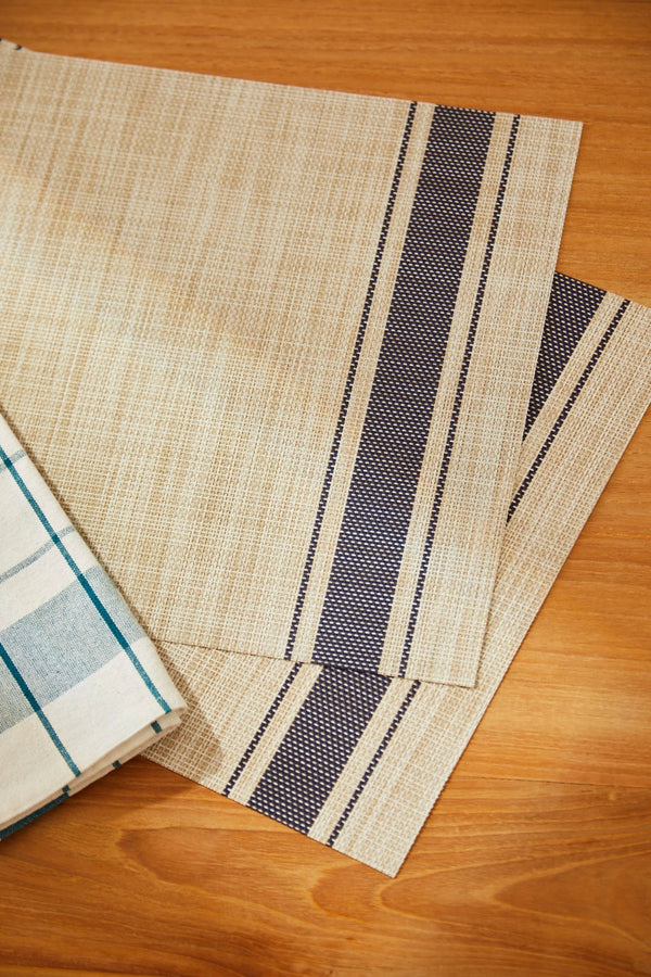 Blue striped plaited stain resistant placemat Pla