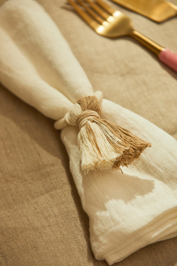 Set of 4 Sami stone cotton napkin rings