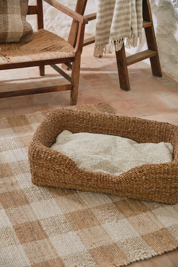 Cojín de suelo de algodón mostaza Gavema - Calma House