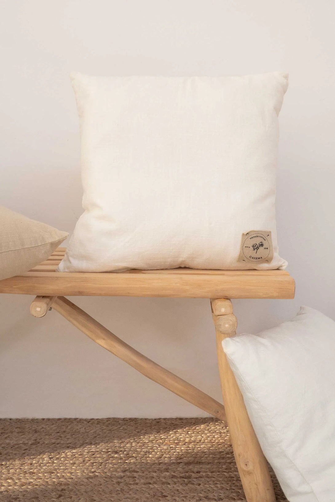Funda de cojín de algodón vintage crudo Gavema-Calma House