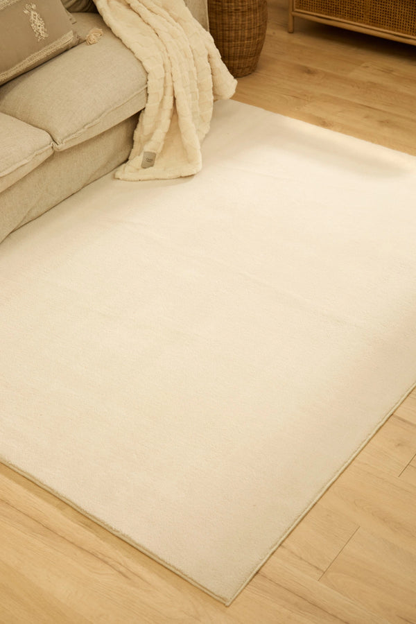 Alfombra lavable de pelo suave en tono piedra Apolo