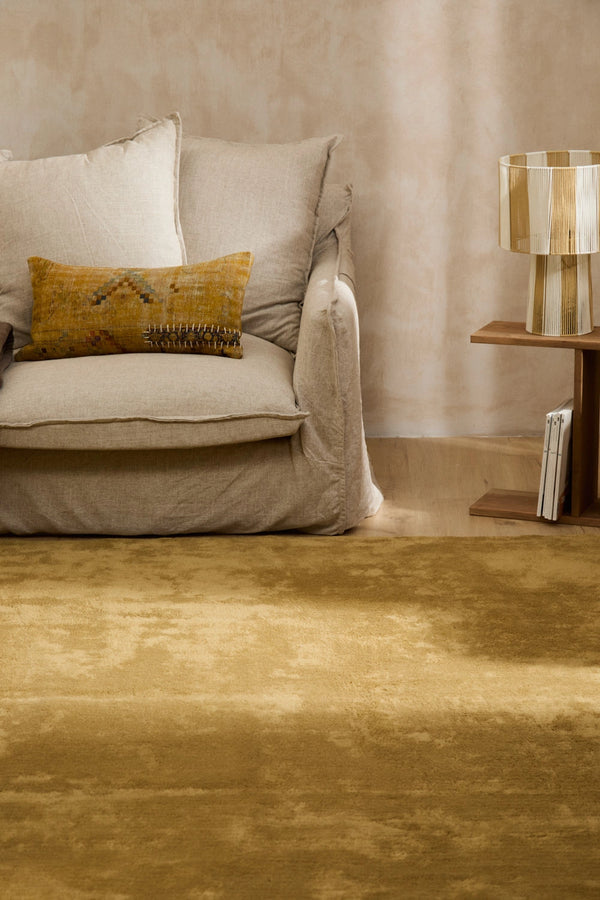 Alfombra lavable de pelo suave mostaza Apolo