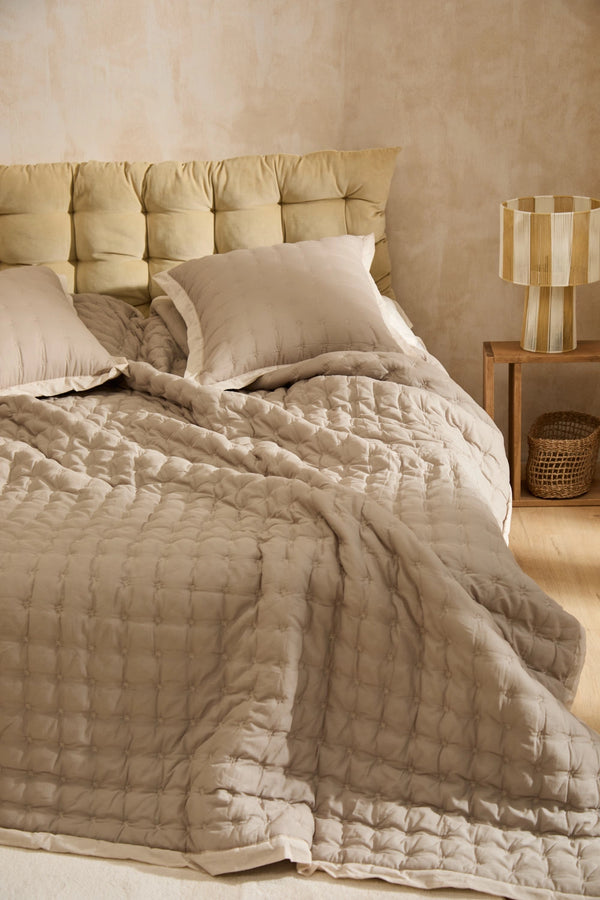 Colcha edredón beige Nimes
