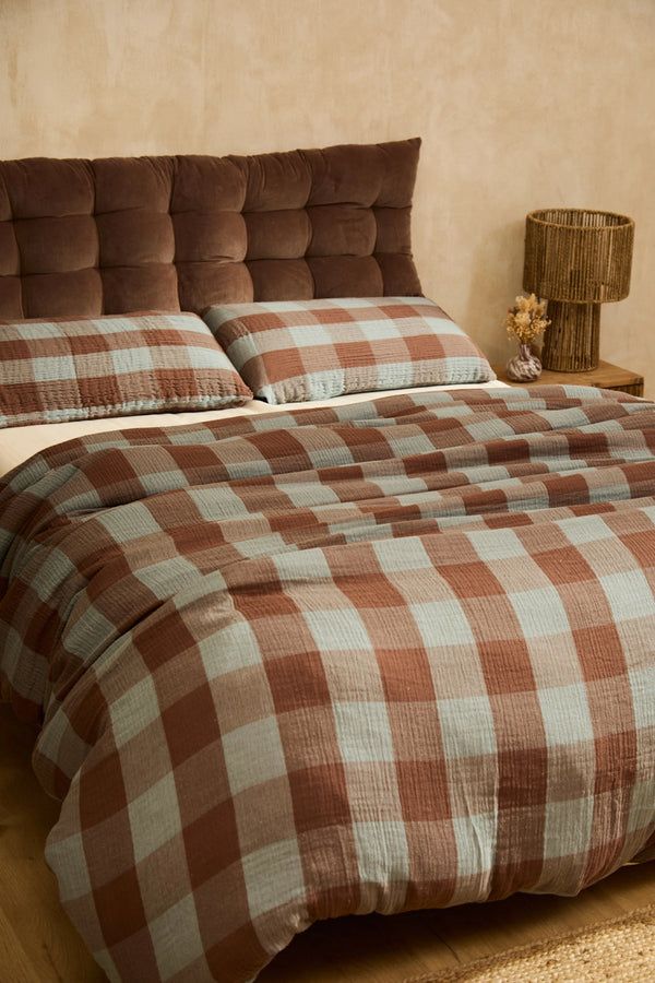 Funda nórdica + juego de almohada de muselina de algodón a cuadros marrones Oslo