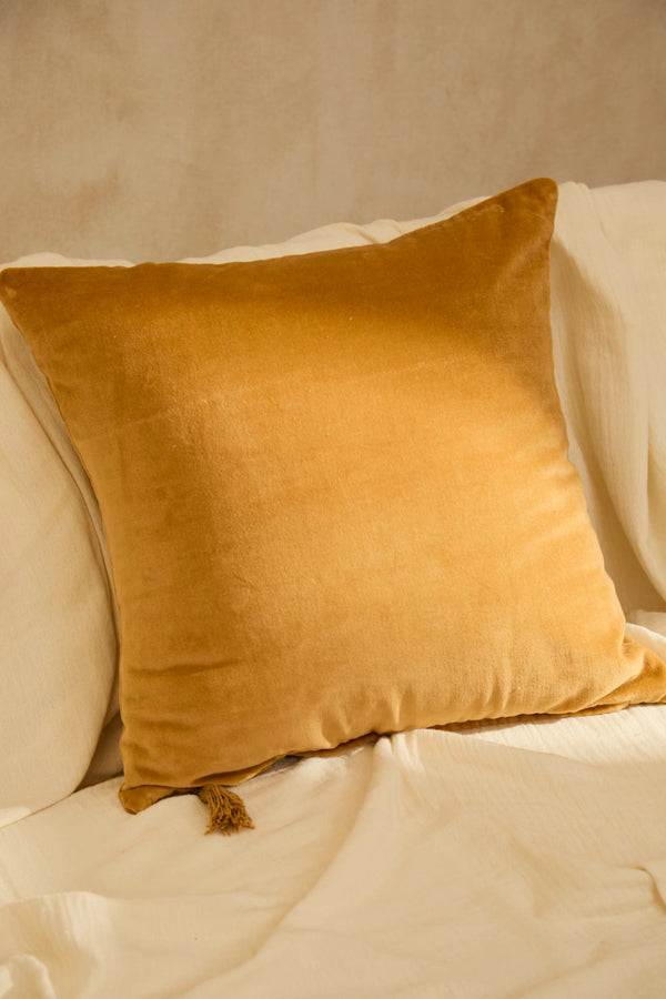 Funda de cojín cuadrada de terciopelo mostaza Velour