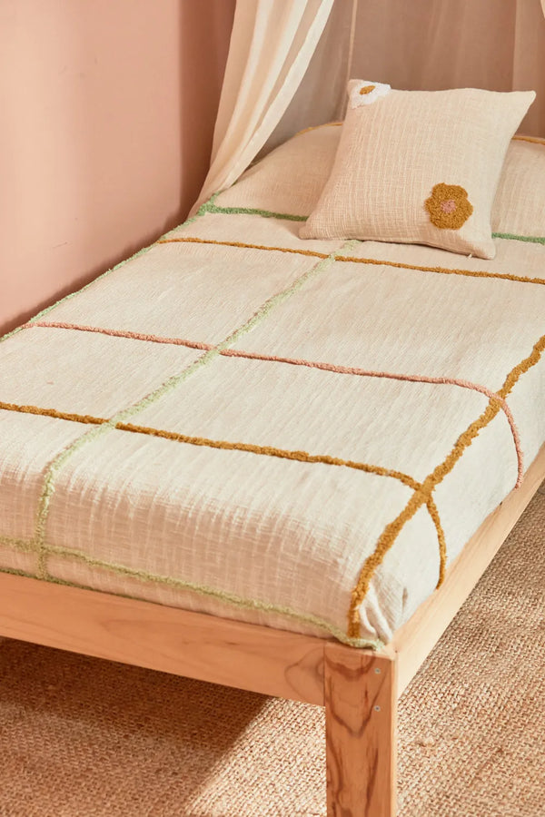 Multicolored tufted Prato bedspread