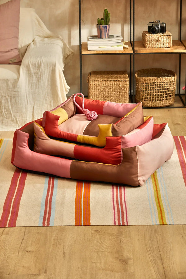 Cama rosa para mascotas Buby