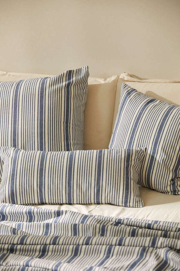 Cushion cover blue Haiti