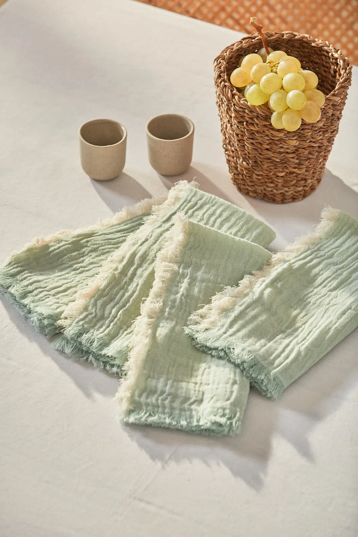 Set de 4 servilletas de algodón verde claro Layer-Calma House