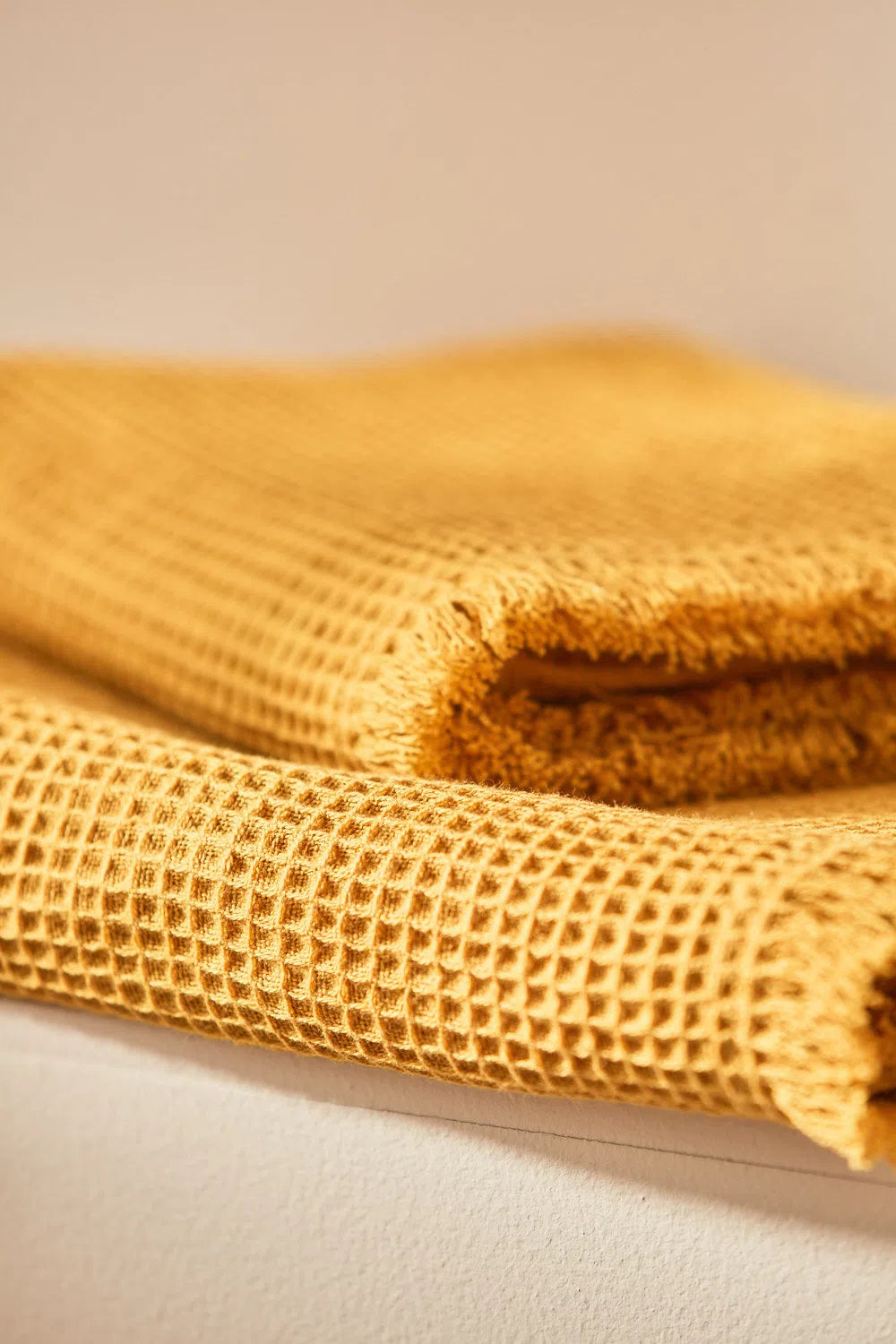 Toalla de baño mostaza Marte-Calma House