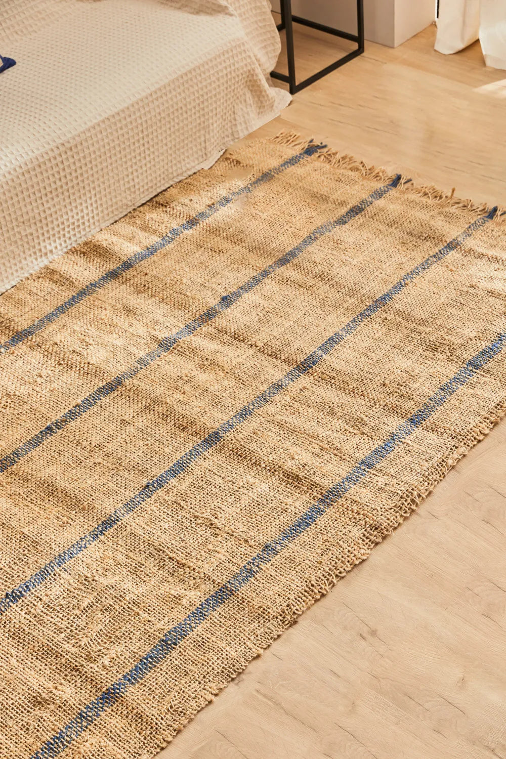 Alfombra de yute natural con yute teñido Carlo-Calma House
