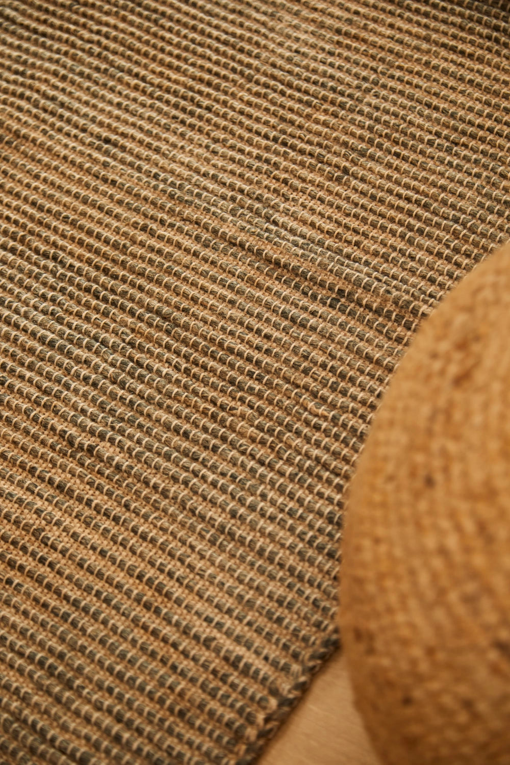 Alfombra de yute y algodón Chandul-Calma House