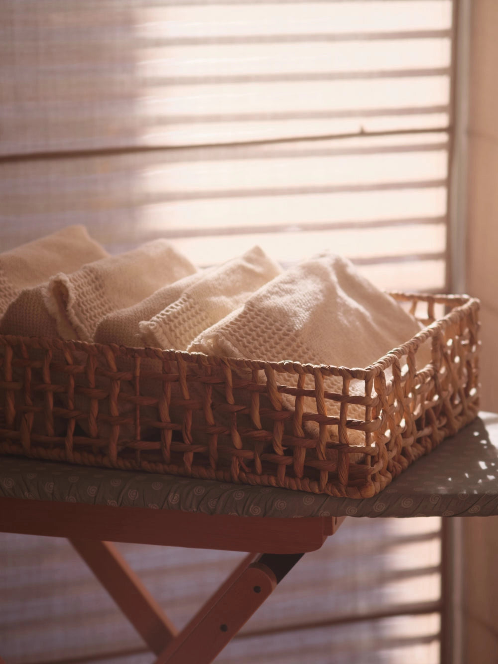 Bandeja de mimbre Saigon-Calma House