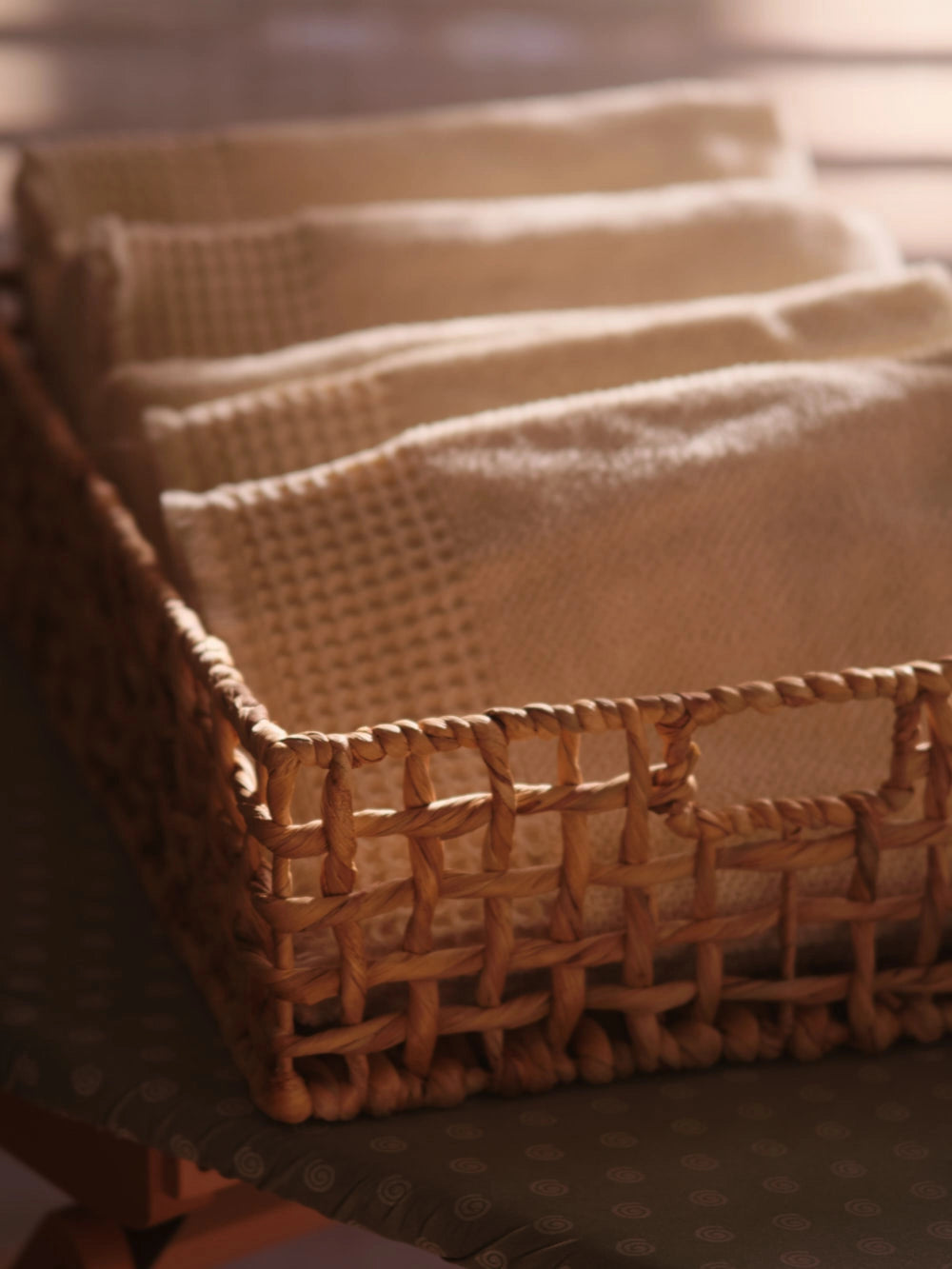 Bandeja de mimbre Saigon-Calma House