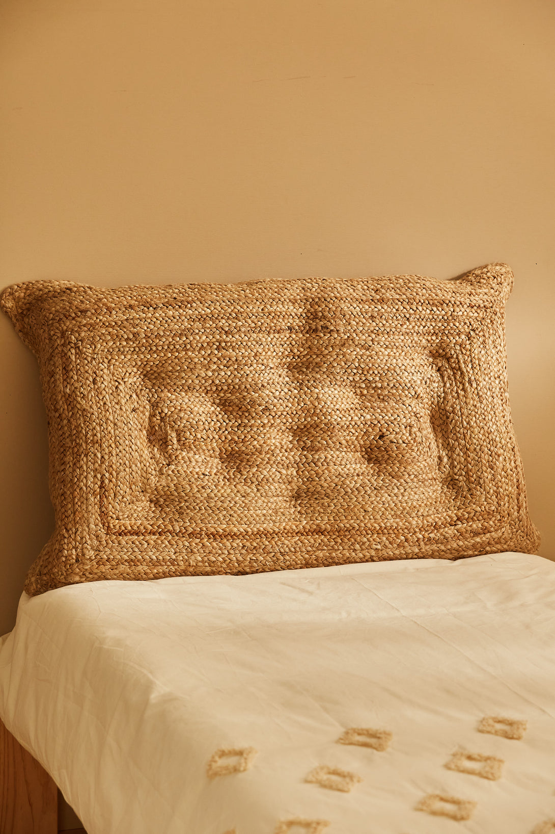 Cabecero de cama de yute Ural-Calma House