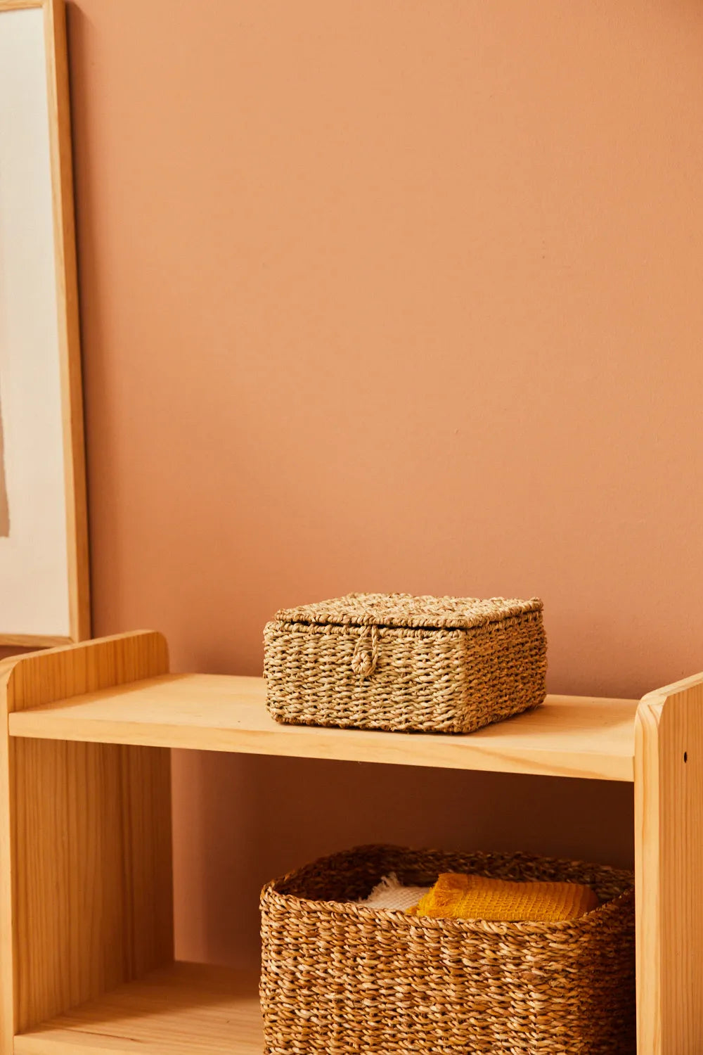 Caja artesanal de junco de mar con cierre a botón Catola-Calma House