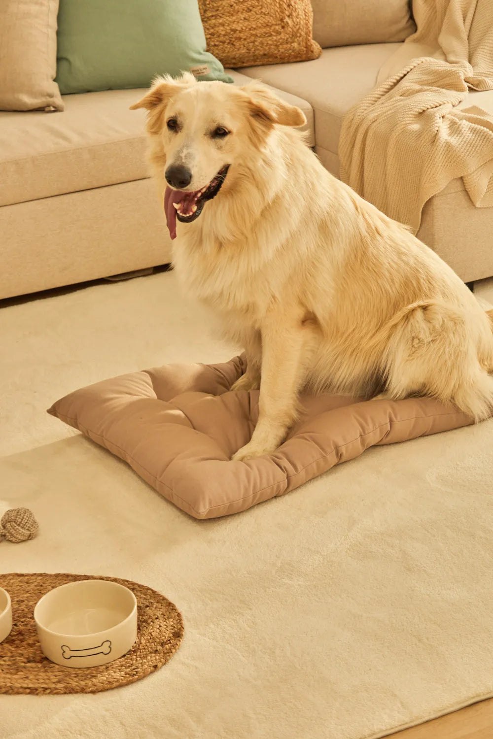 Cama para mascotas acolchada de algodón piedra Gavema-Calma House