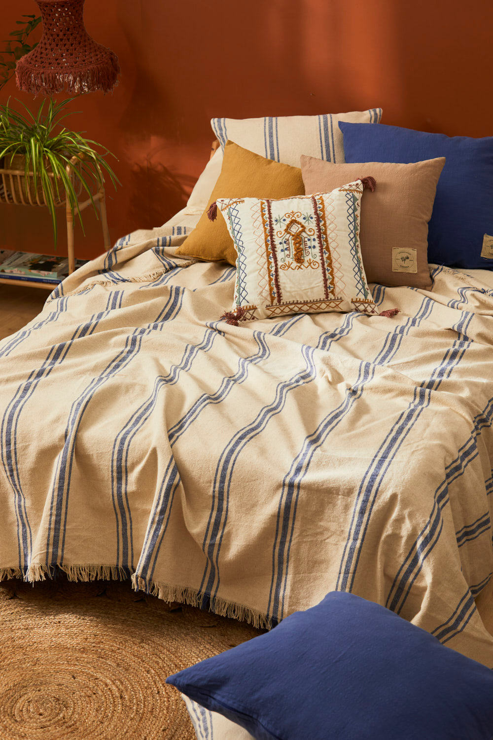 Colcha con raya tejida azul Bari-Calma House