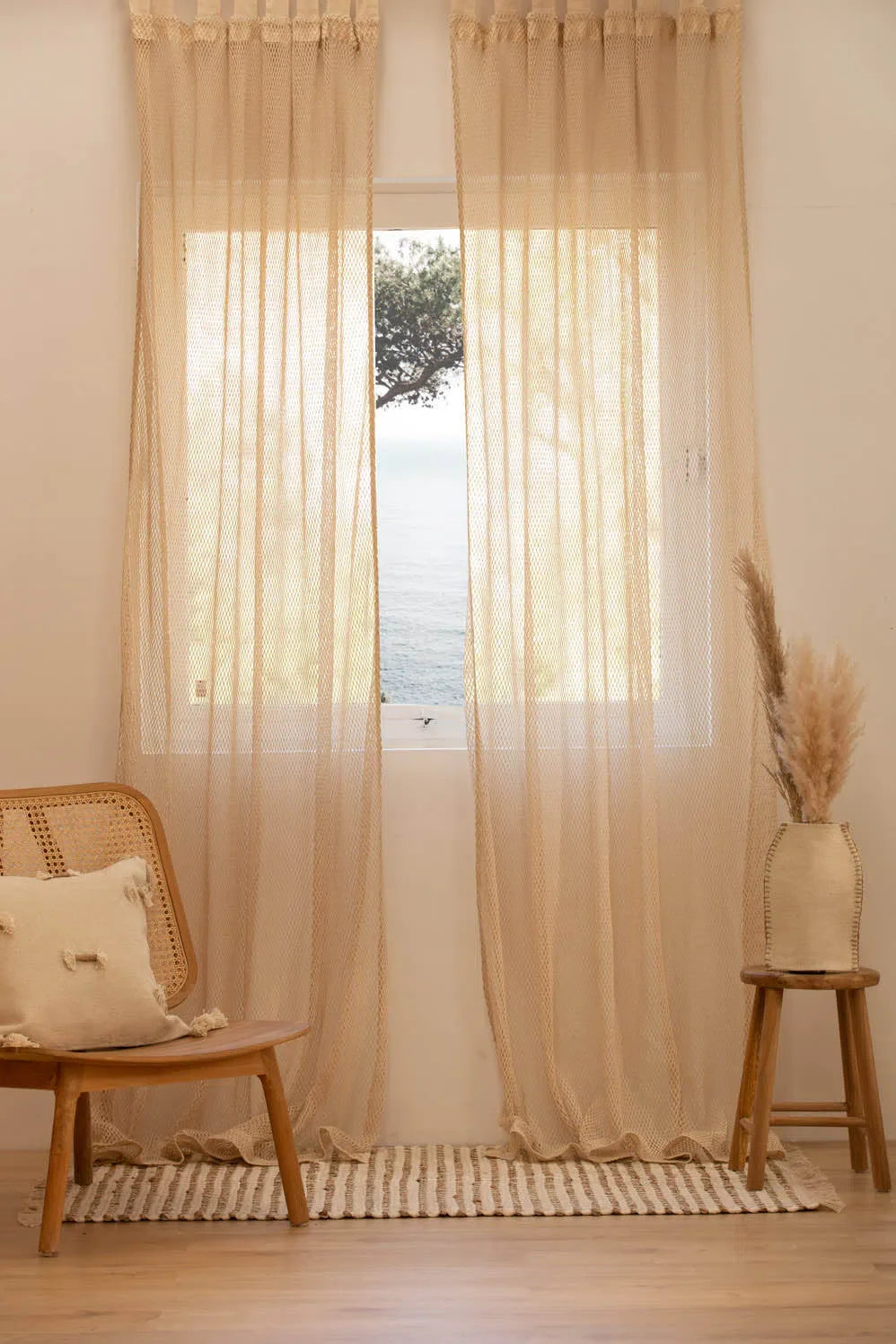 Cortina de algodón crudo Xarxa-Calma House