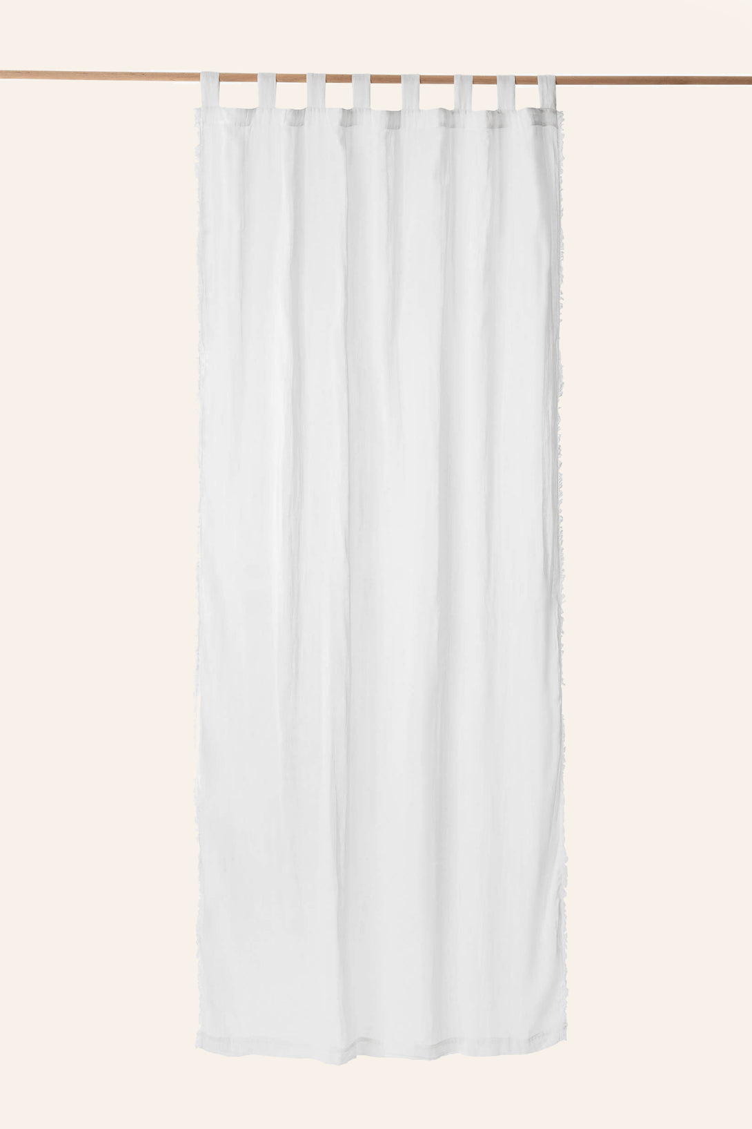 Cortina de algodón translúcida blanca Fray-Calma House