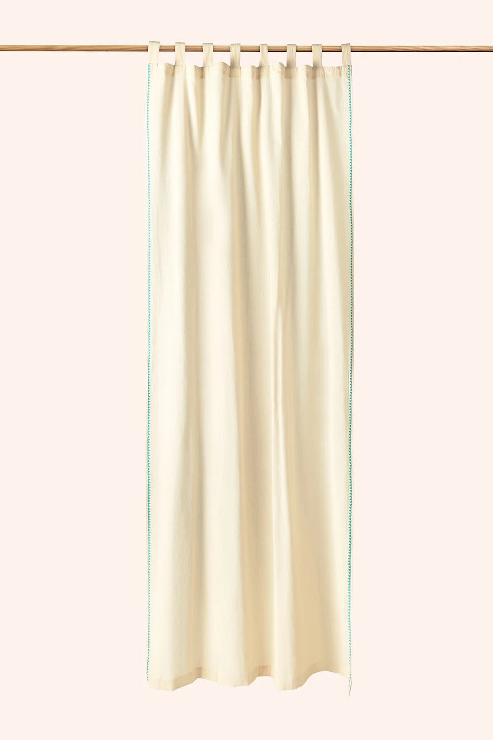 Cortina semitranslúcida con bordado turquesa Varadero-Calma House