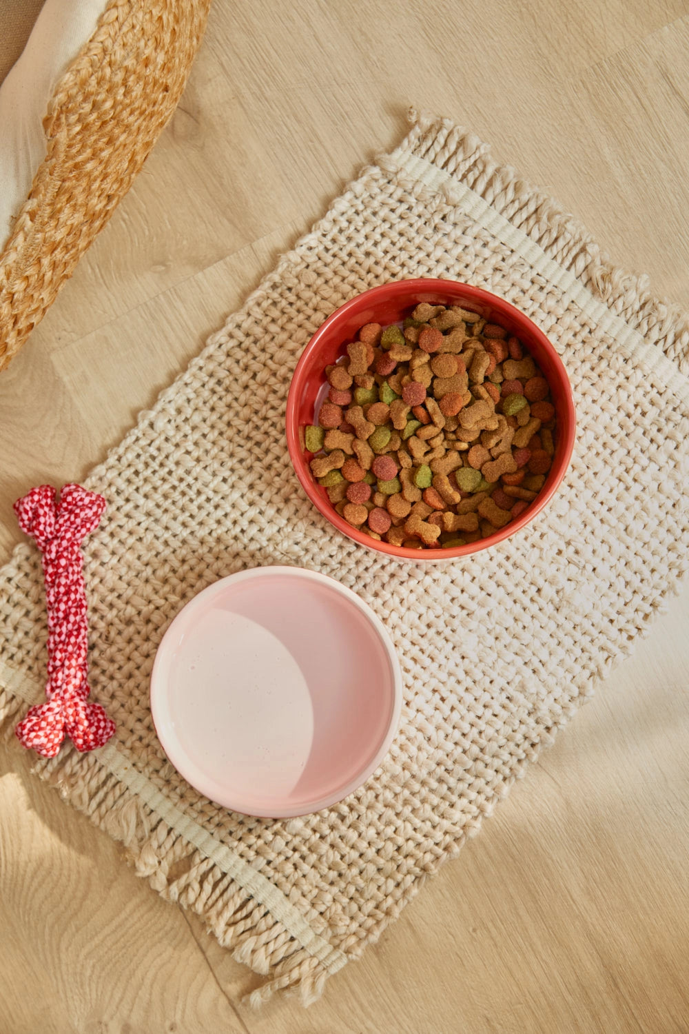 Cuenco para mascotas rosa Sasha-Calma House