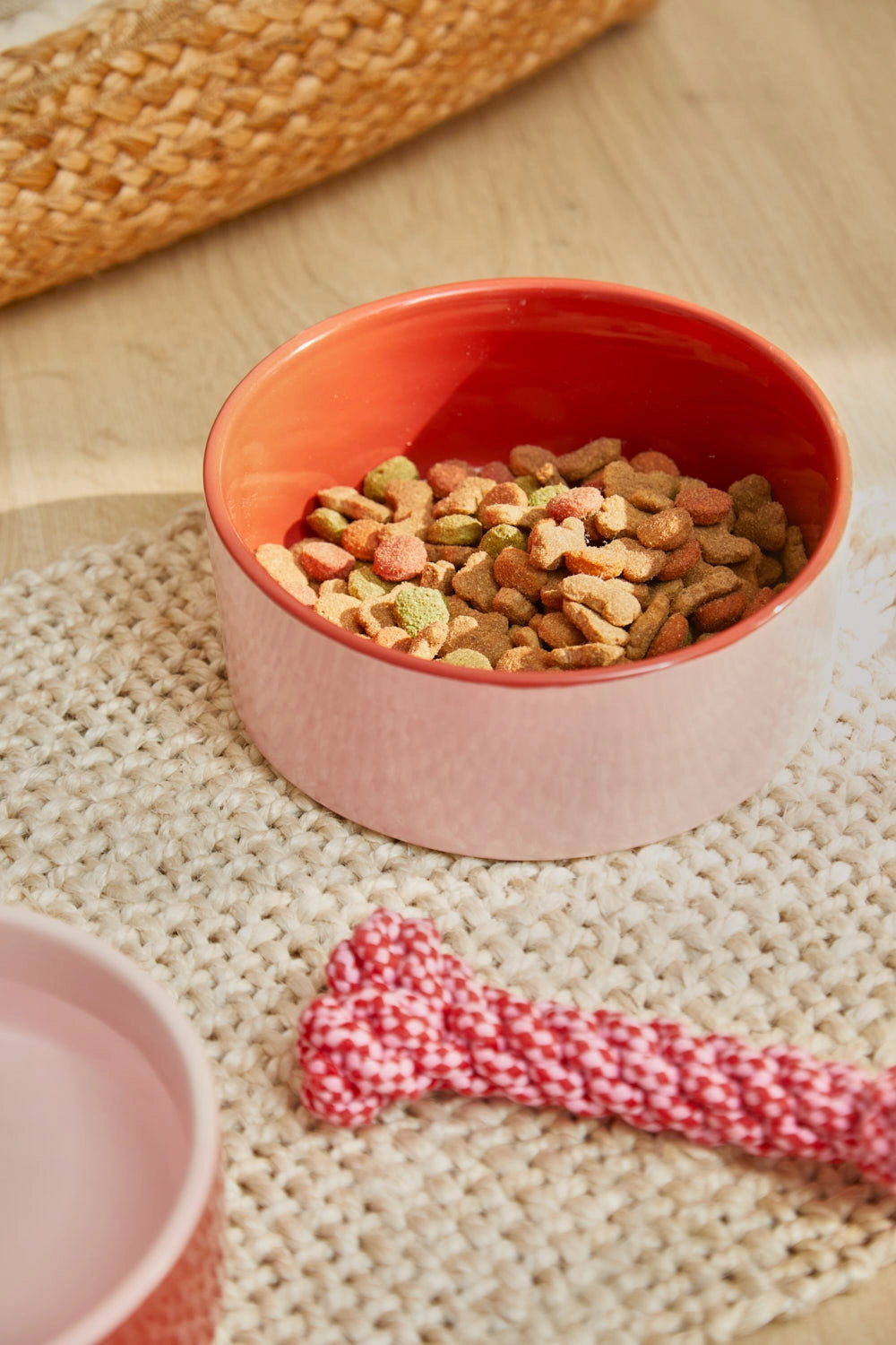 Cuenco para mascotas rosa Sasha-Calma House