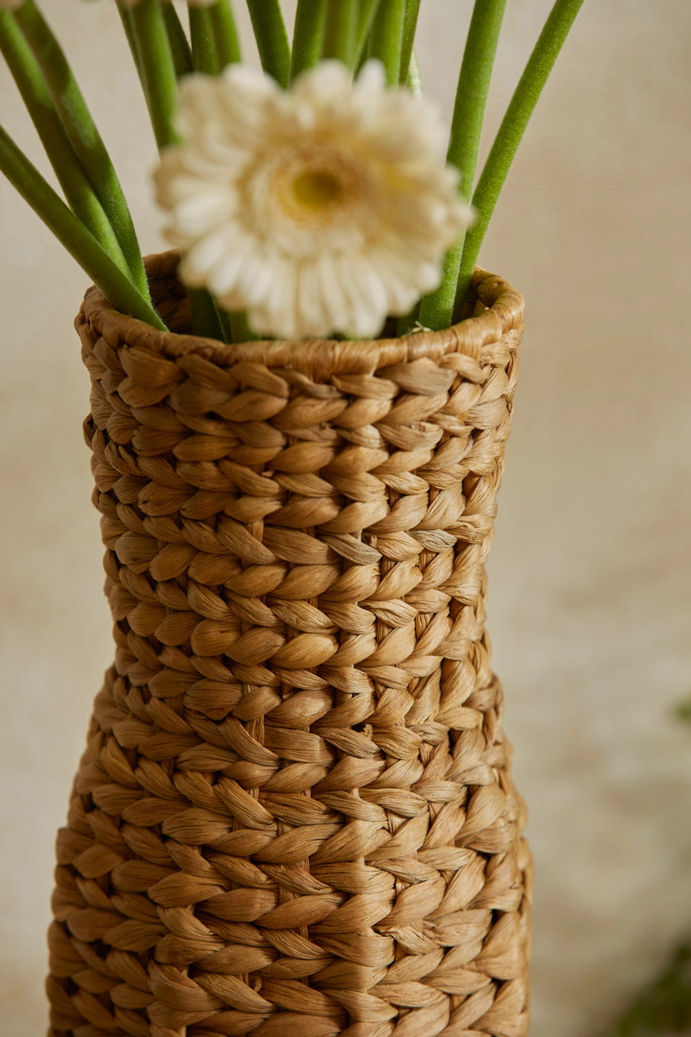 Florero de mimbre Saigon-Calma House