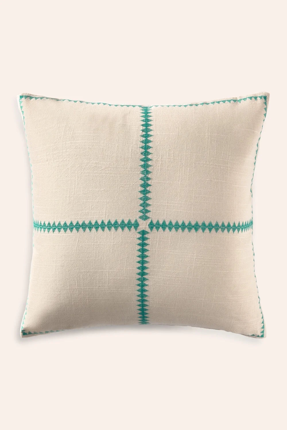 Funda de cojín con bordado turquesa Varadero-Calma House