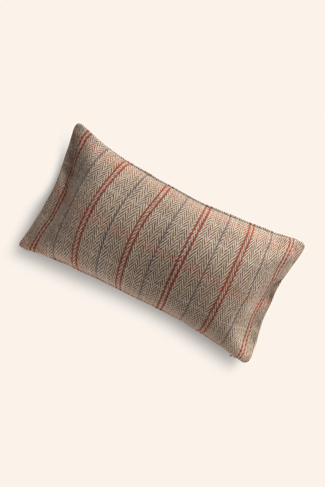 Funda de cojín de lana a rayas Montana-Calma House
