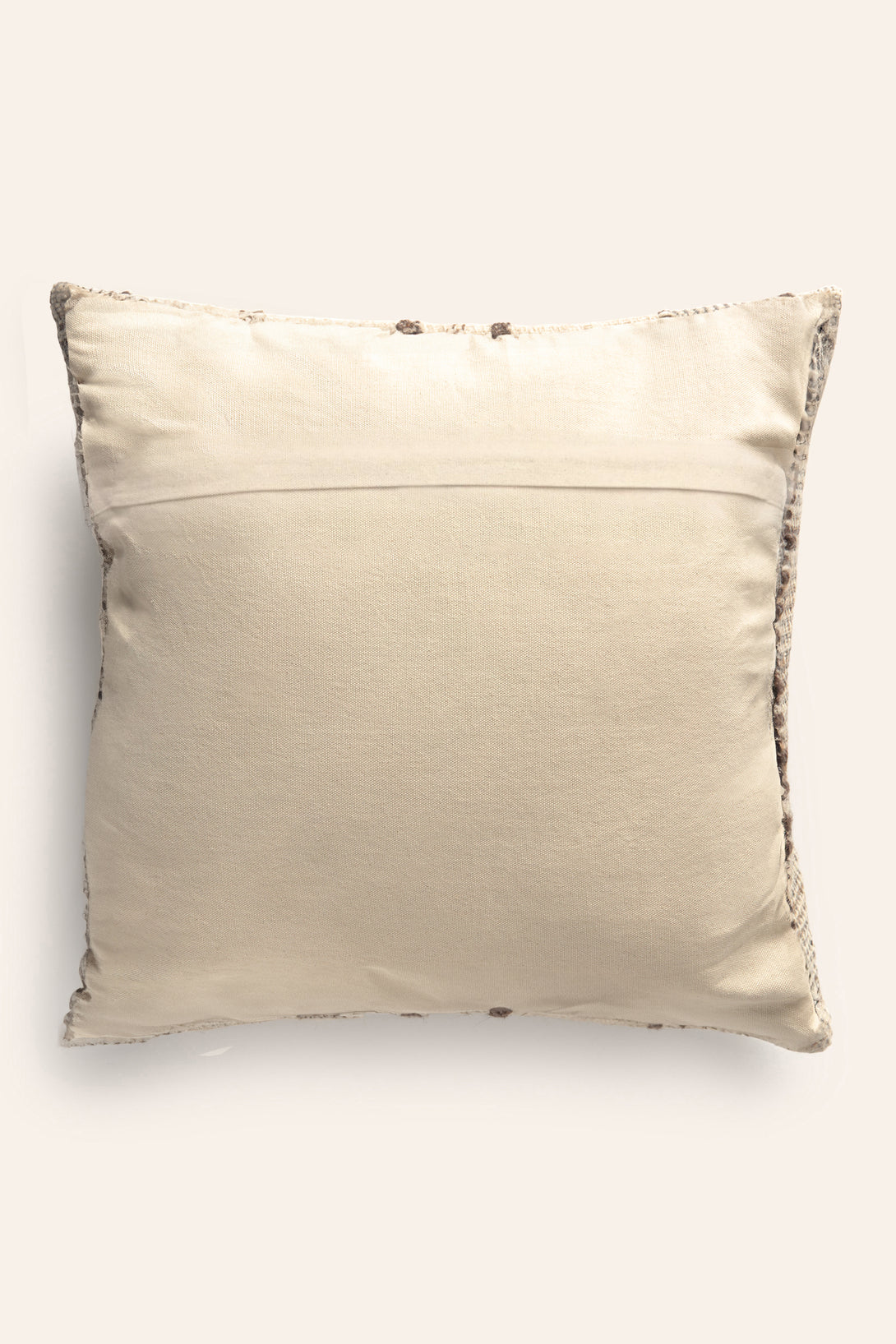 Funda de cojín de lana marrón a cuadros Montana-Calma House