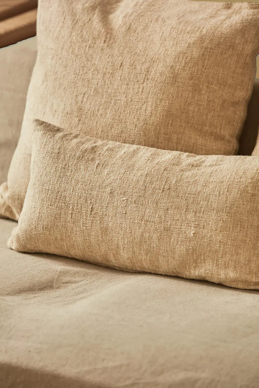 Funda de cojín de lino y algodón beige Arga-Calma House