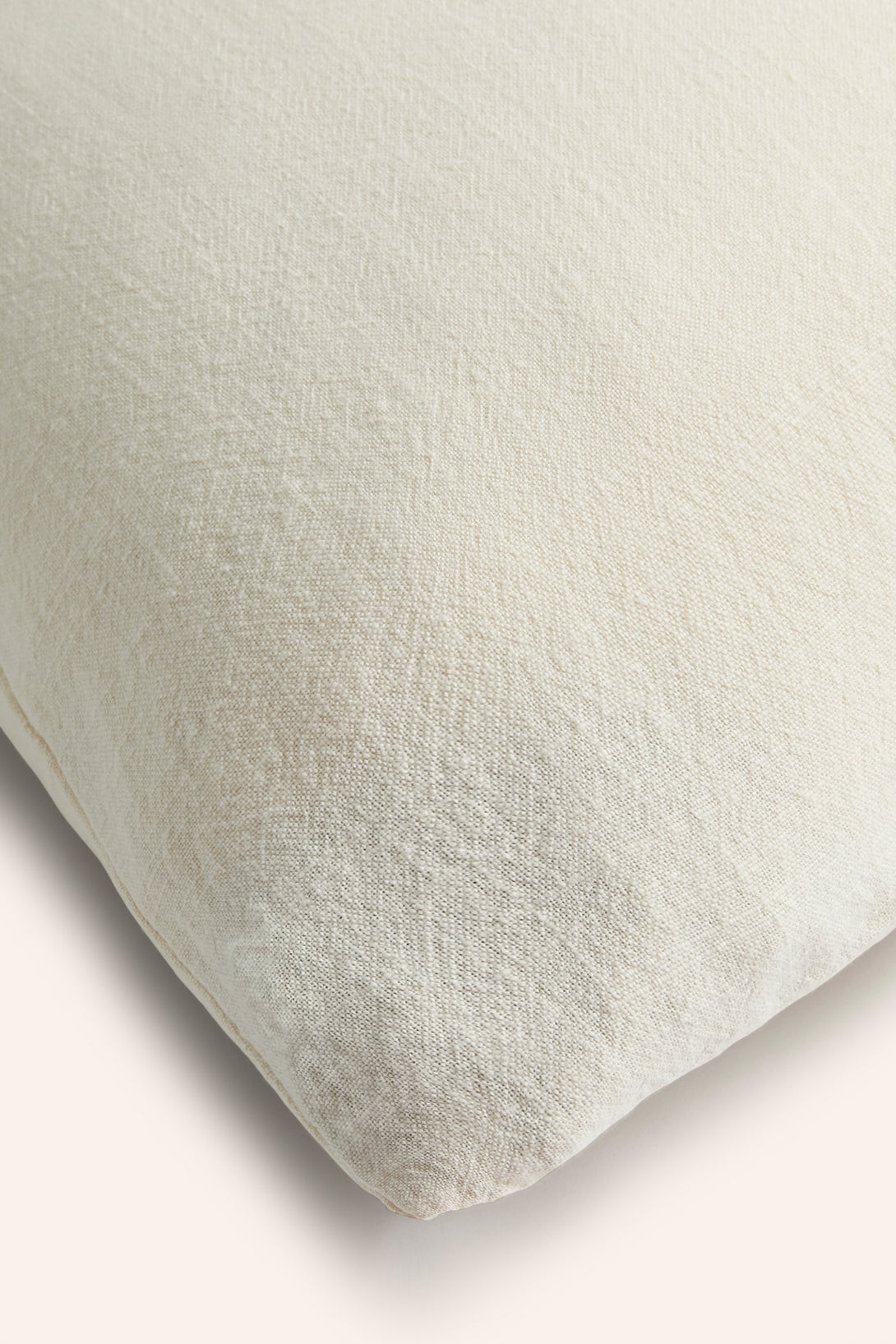 Funda de cojín grande de 80 cm cruda Gavema-Calma House