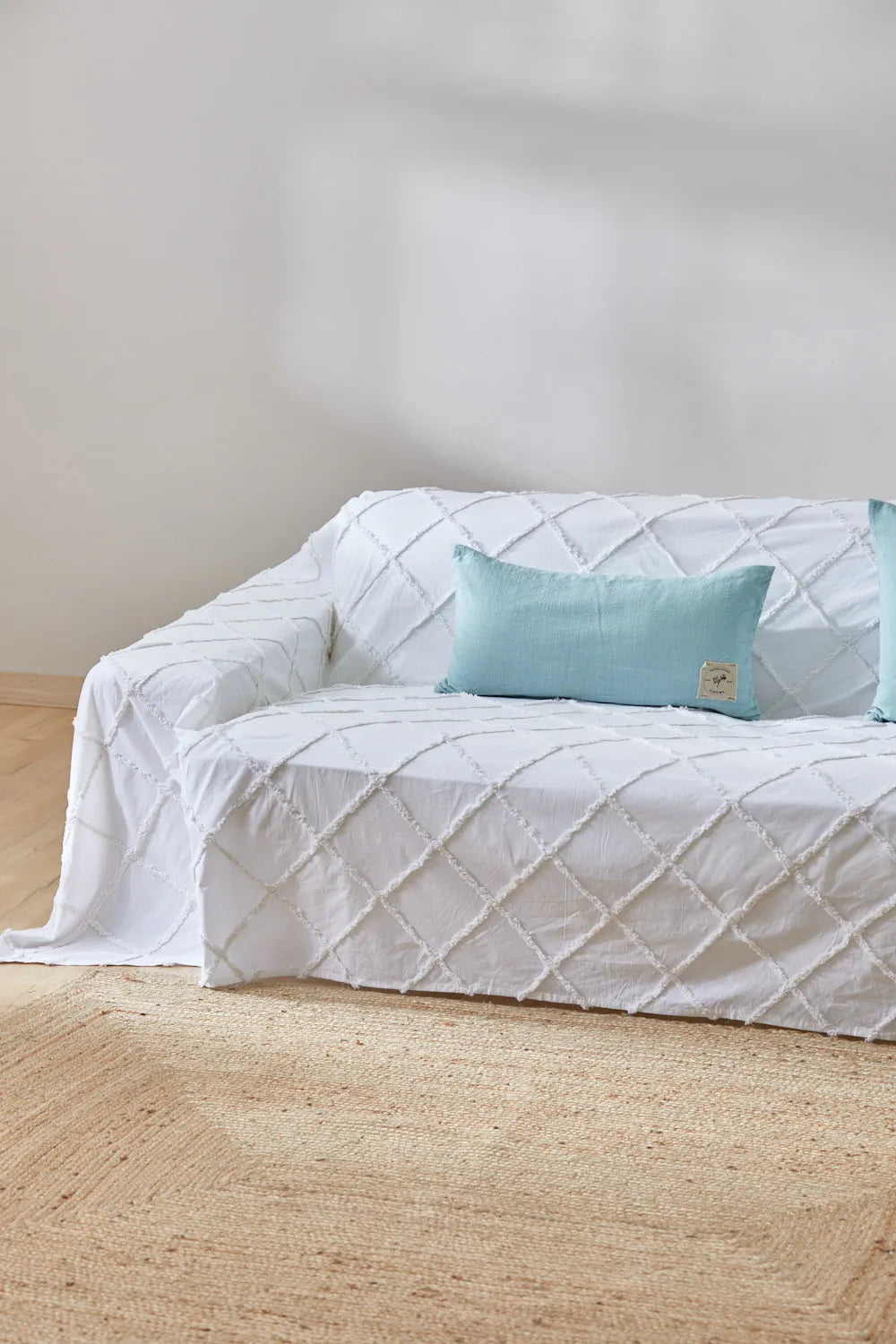 Funda de sofá con tufting blanco Royal-Calma House