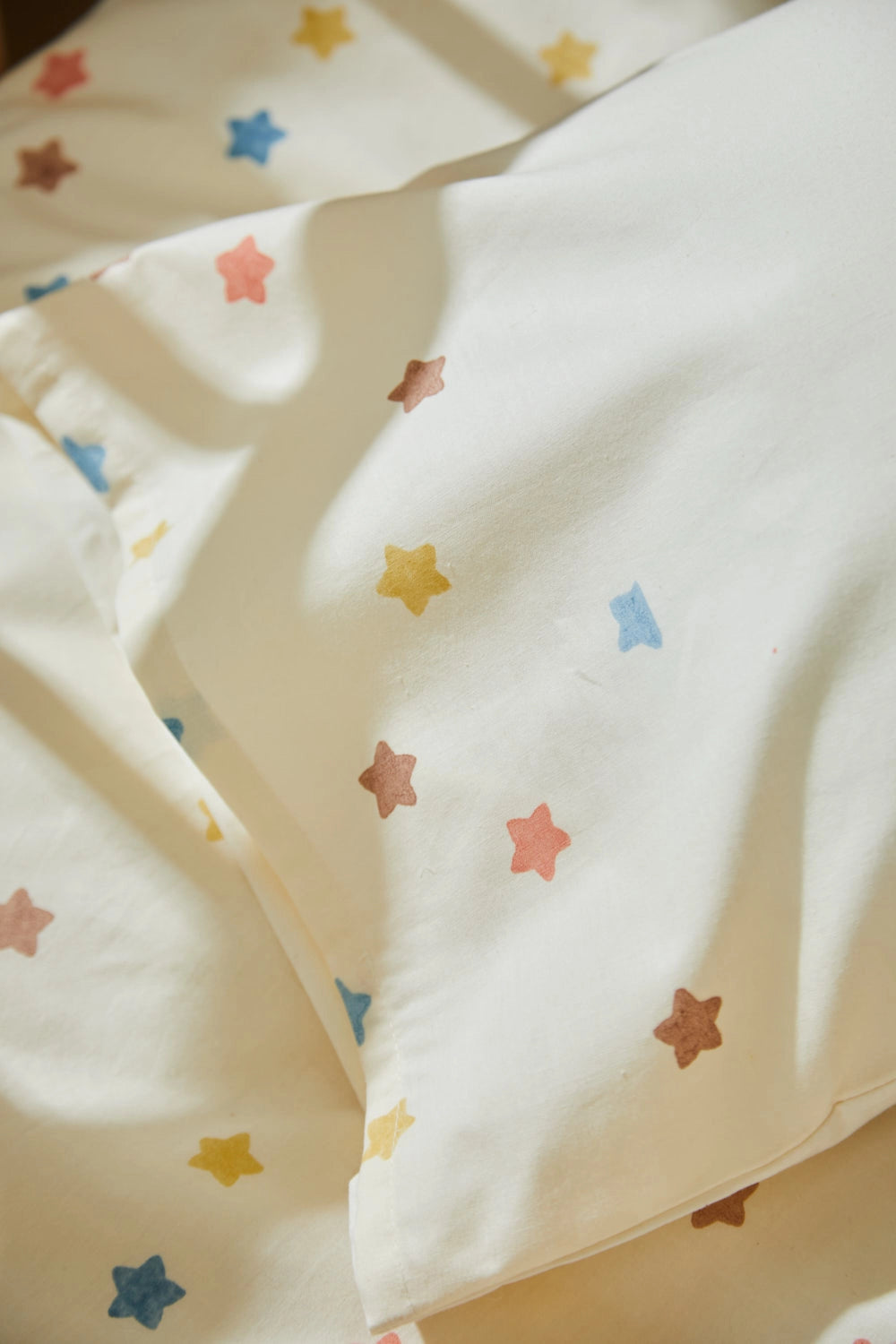 Funda nórdica de cuna + juego de almohada con estrampado de estrellas Star-Calma House