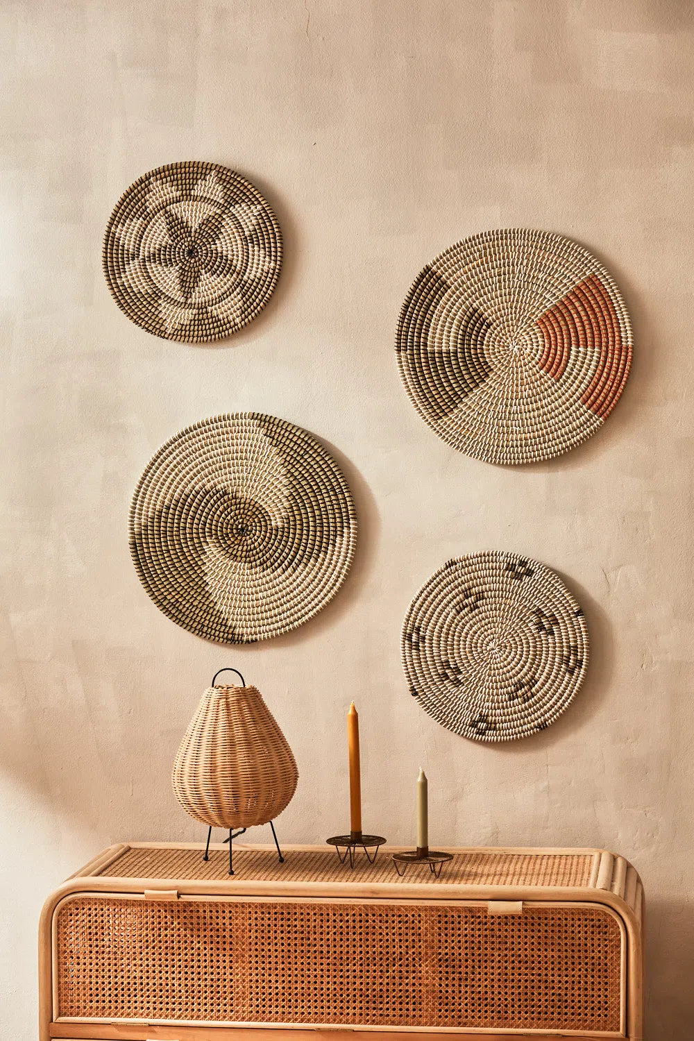 Plato decorativo de junco de mar Amiyab-Calma House