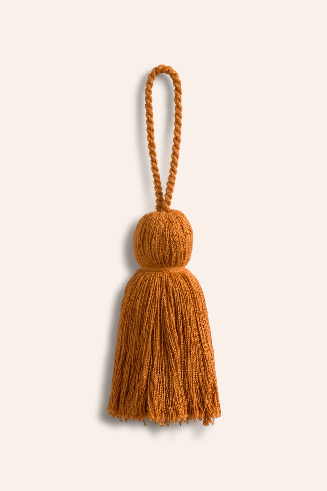 Pompón naranja Horn-Calma House