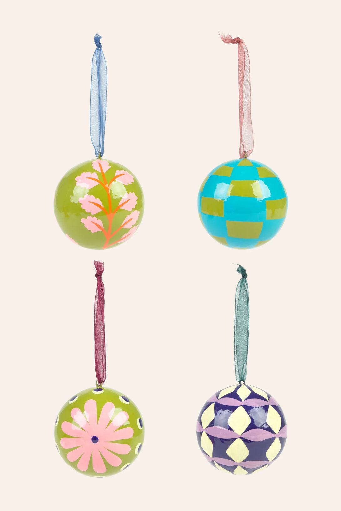 Surtido de 4 bolas de navidad pintadas a mano en verde Mery-Calma House